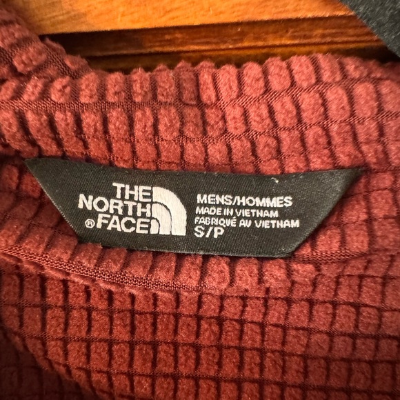 North Face Windbreaker with Fleece Lining- Mens Small - Picture 3 of 4